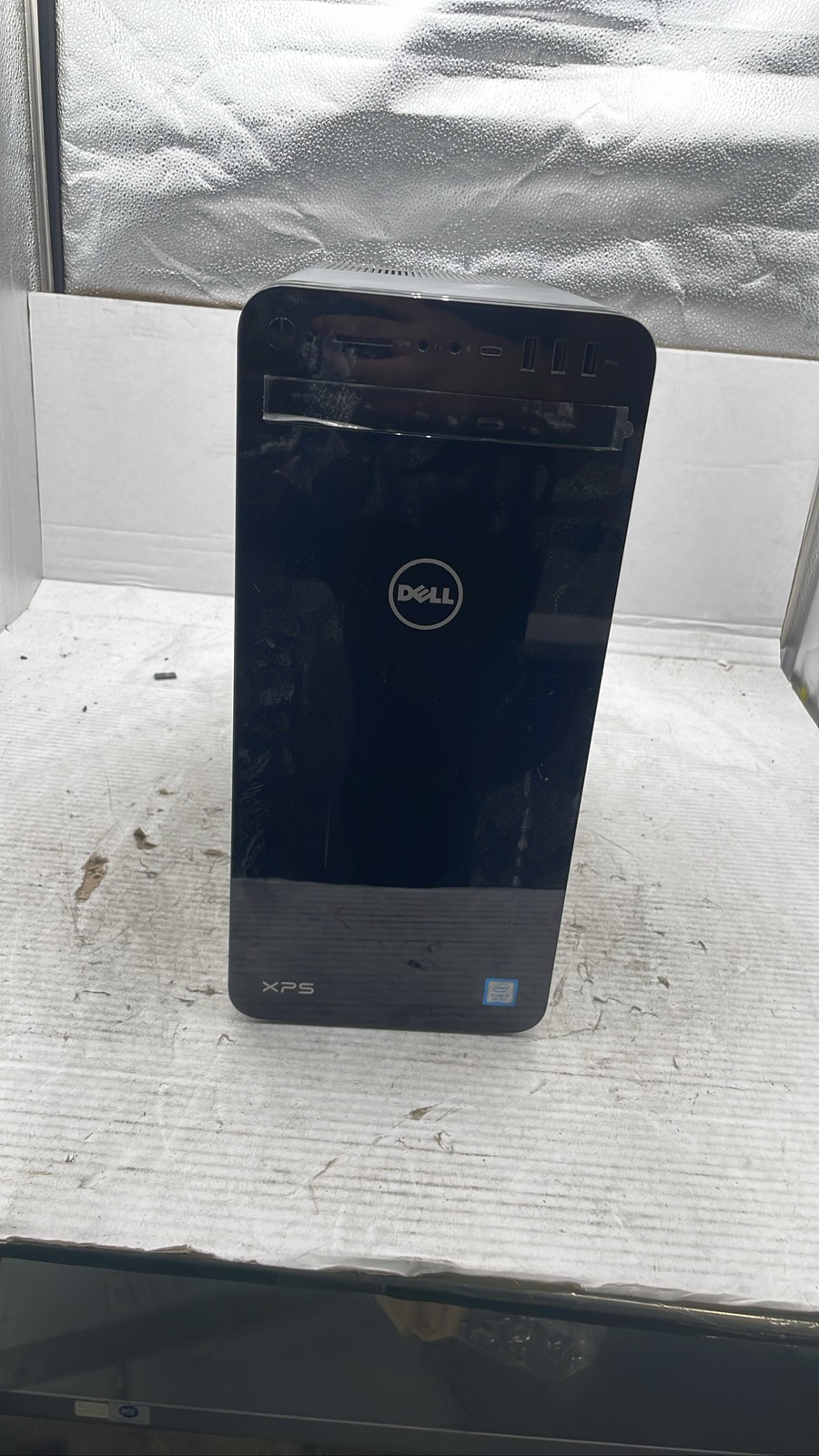 Dell XPS D24M Desktop 8th Gen Intel Core i7 Processor D24M002 No HDD