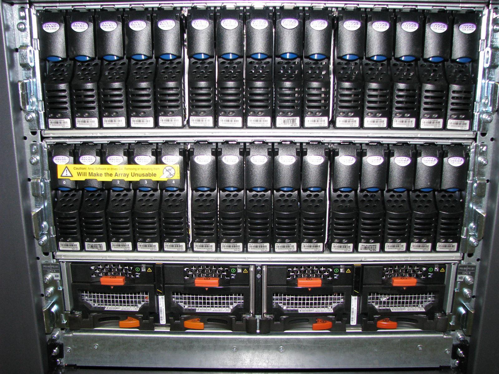 EMC CX4-240 Dual Controller SAN  15 x 300GB