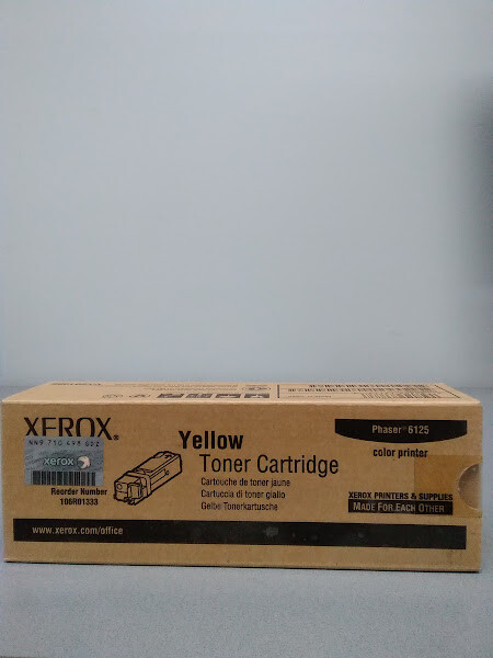 Xerox 106R01333 Yellow Toner Cartridge 