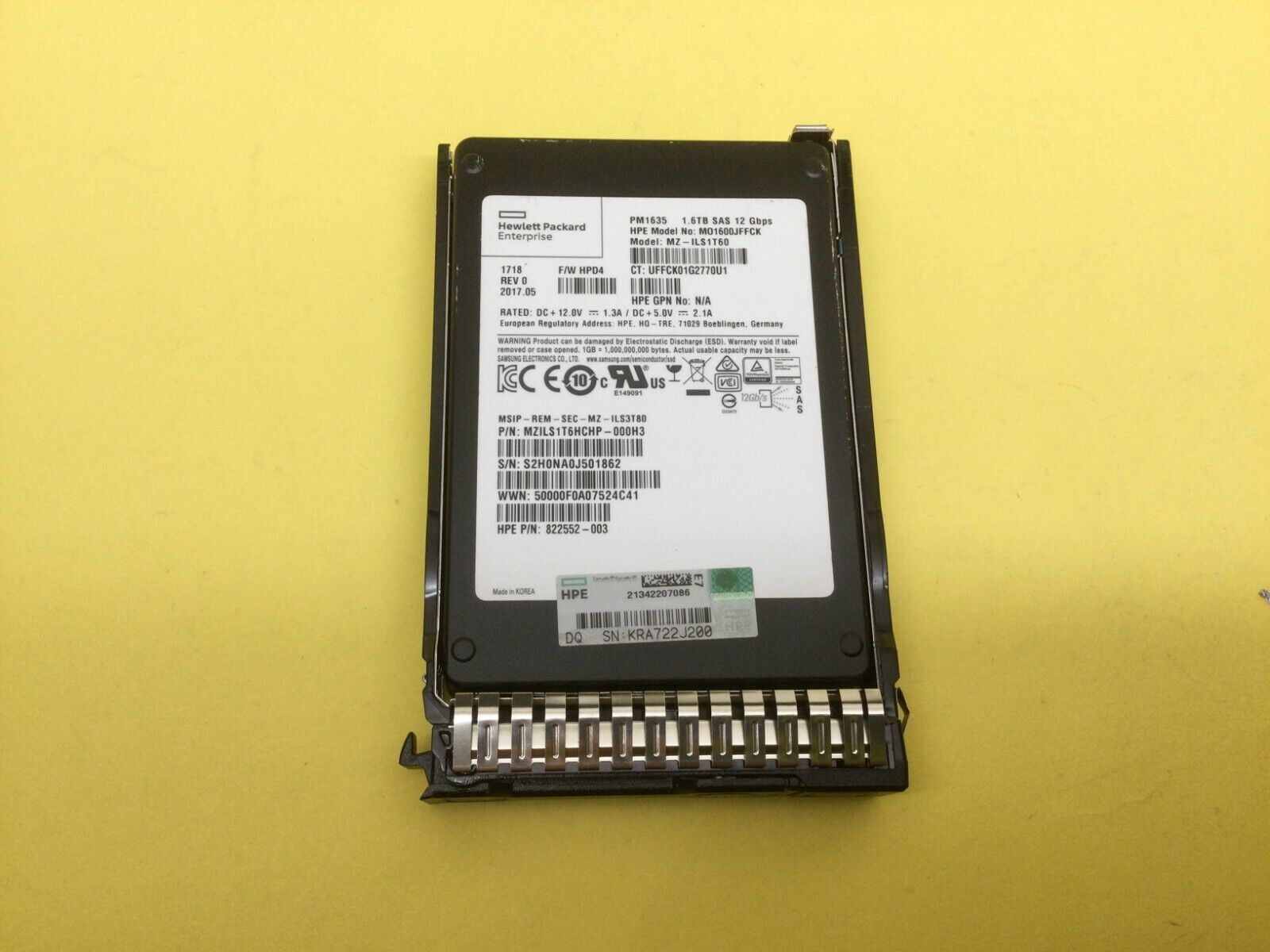 822563-B21 HP 1.6TB SAS 12G MIXED USE SFF SC SS540 SSD 822788-001