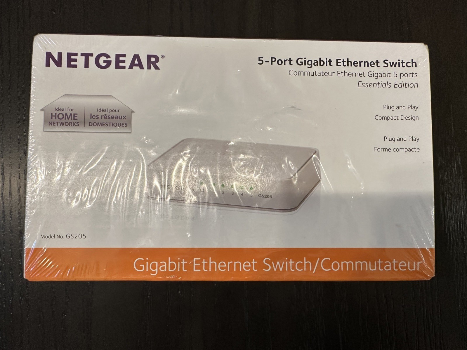 NETGEAR GS205 5-Port Gigabit Ethernet Unmanaged Switch - New & Sealed
