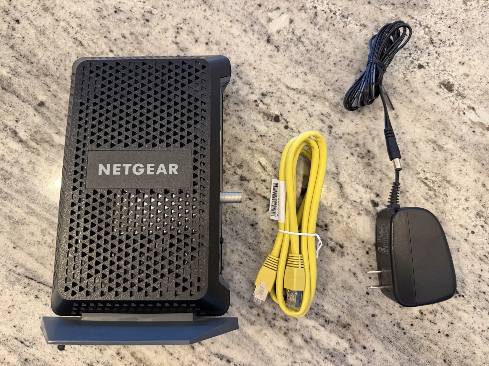 NETGEAR CM1000 DOCSIS 3.1 Cable Modem 1 Gbps, 1 LAN Port w/ Adapter