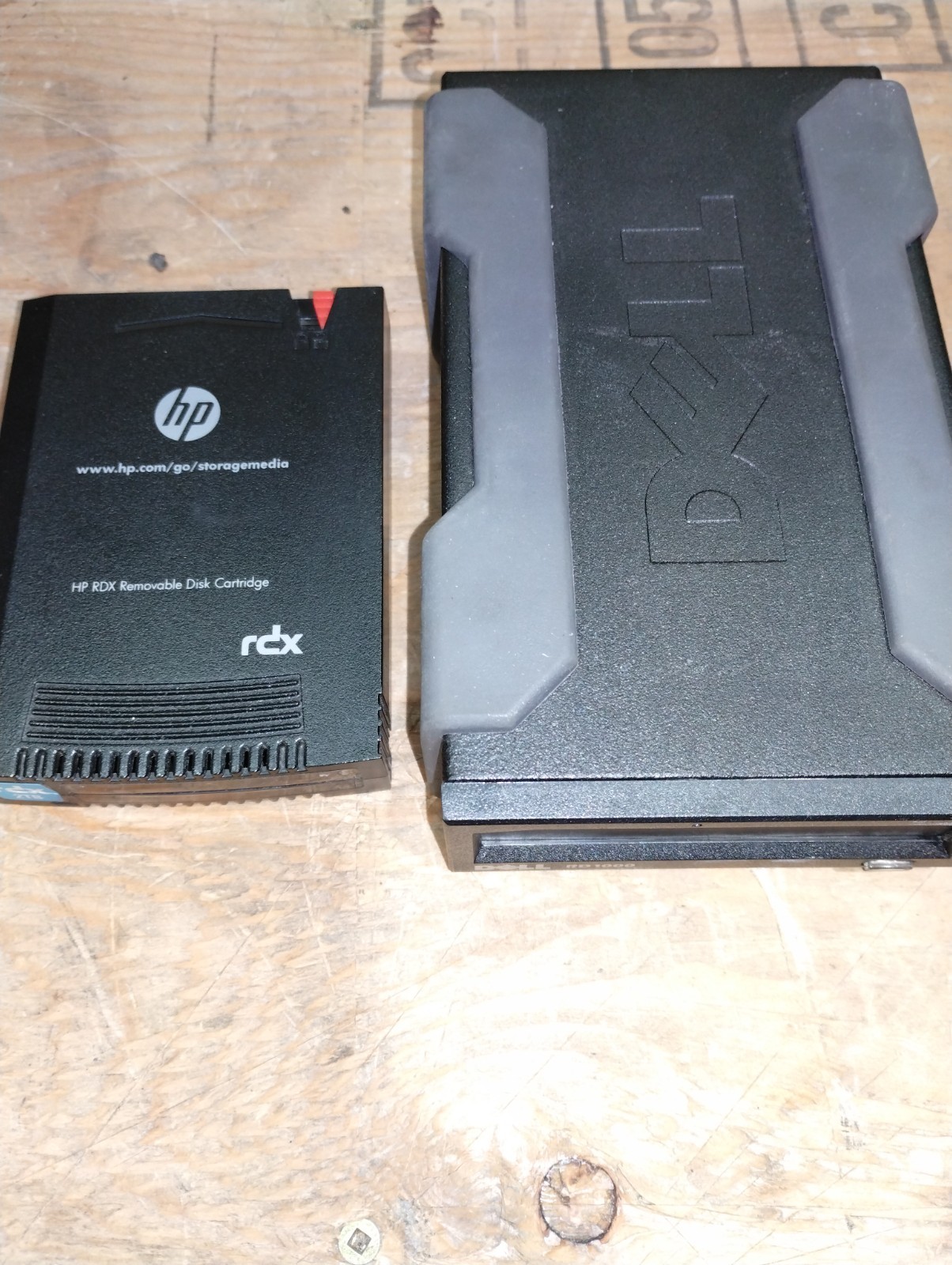 Dell PowerVault RD1000 USB Removable Disk Storage with 2TB cartridge