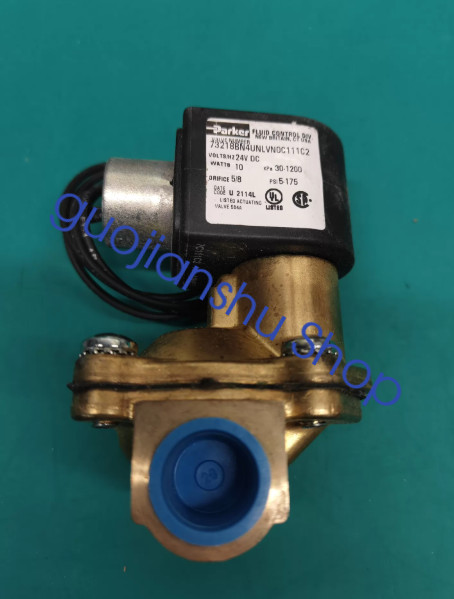 1PCS NEW Parker 73218BN4UNLVN0C111C2 solenoid valve Fast delivery Via DHL/FEDEX