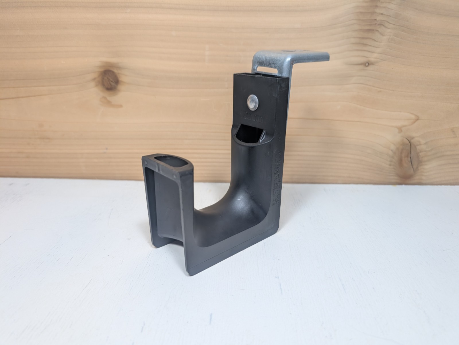 Panduit JP2CMB‑L20 StrongHold™ J-Pro™ 2″ J‑Hook w/Ceiling-Mount Bracket (LOT 57)
