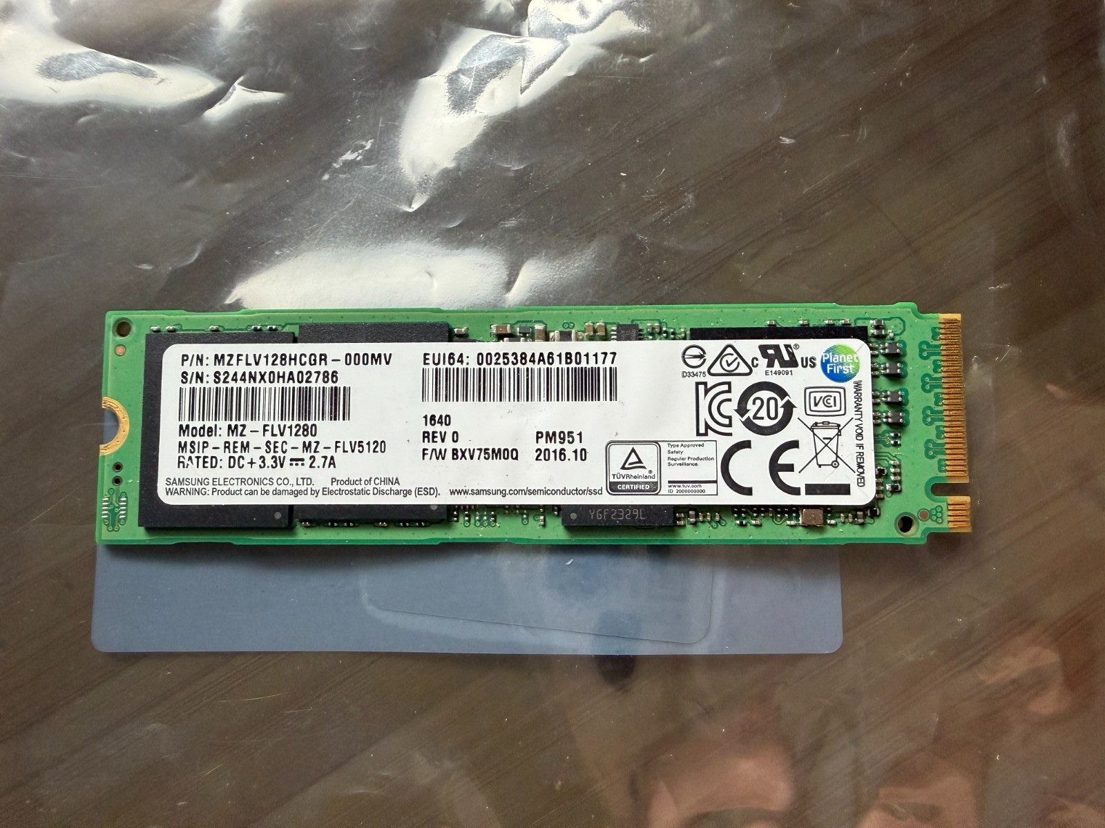 Samsung PM951 MZ-FLV1280 128GB NVMe Drive 94% Health