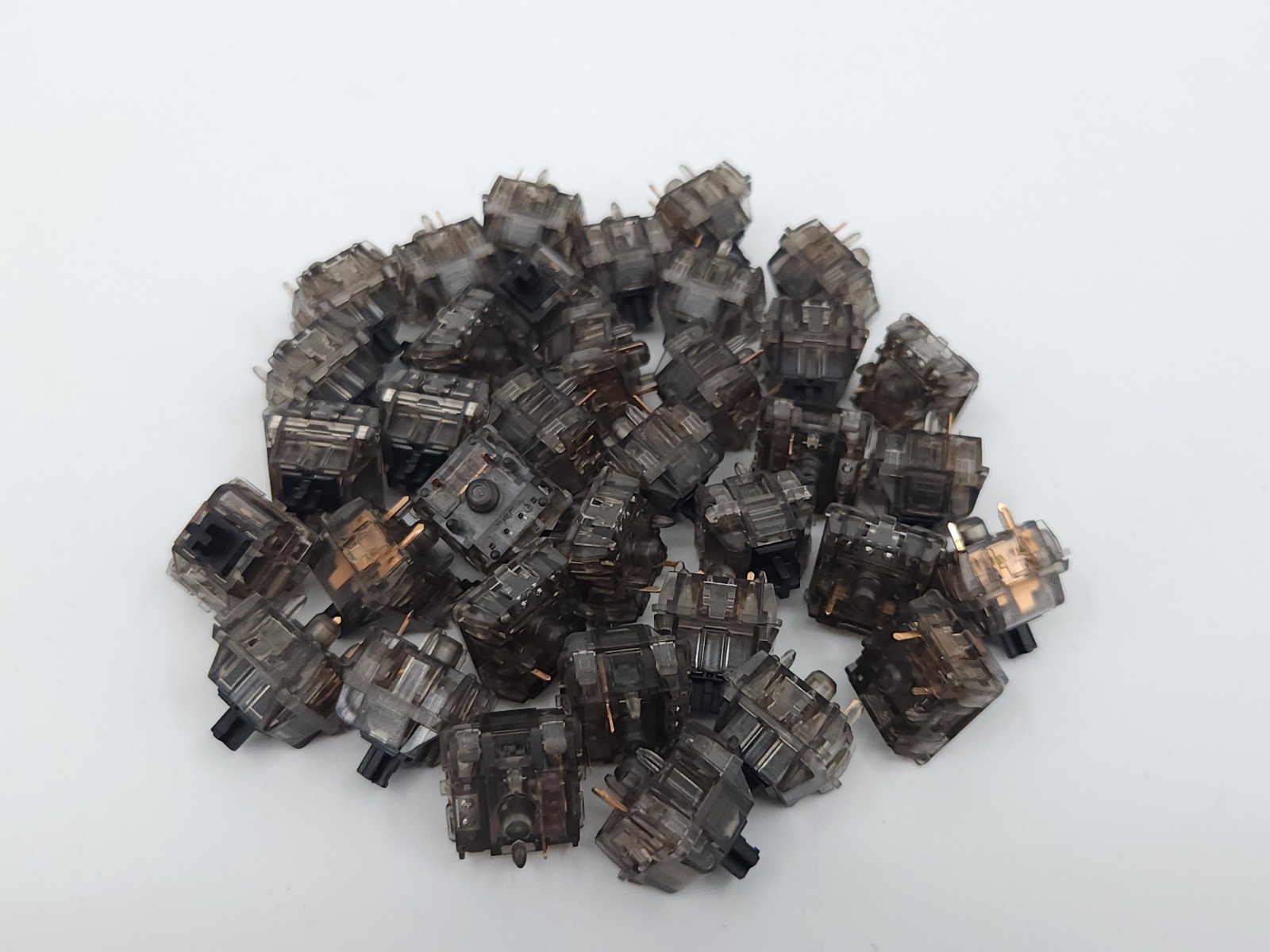 36x Gateron Silent Ink Black V2 Switches Hand Lubed 5 Pin Linear