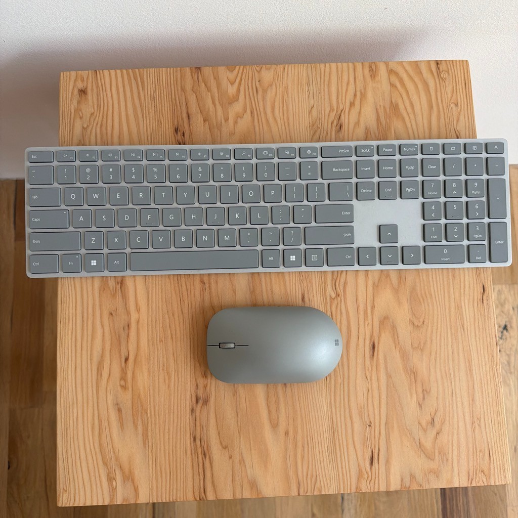 Microsoft Surface Keyboard + Surface Bluetooth Mouse Wireless Silver Bundle