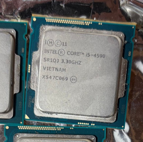 Intel Core i5-4590 Processor (3.3 GHz, 4 Cores, LGA 1150) - SR1QJ