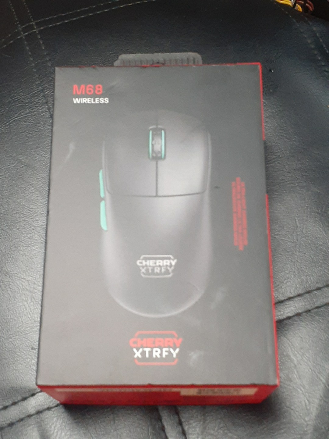 Genuine CHERRY XTRFY M68 WIRELESS ULTRA-LIGHT GAMING MOUSE (BLACK) Brand New
