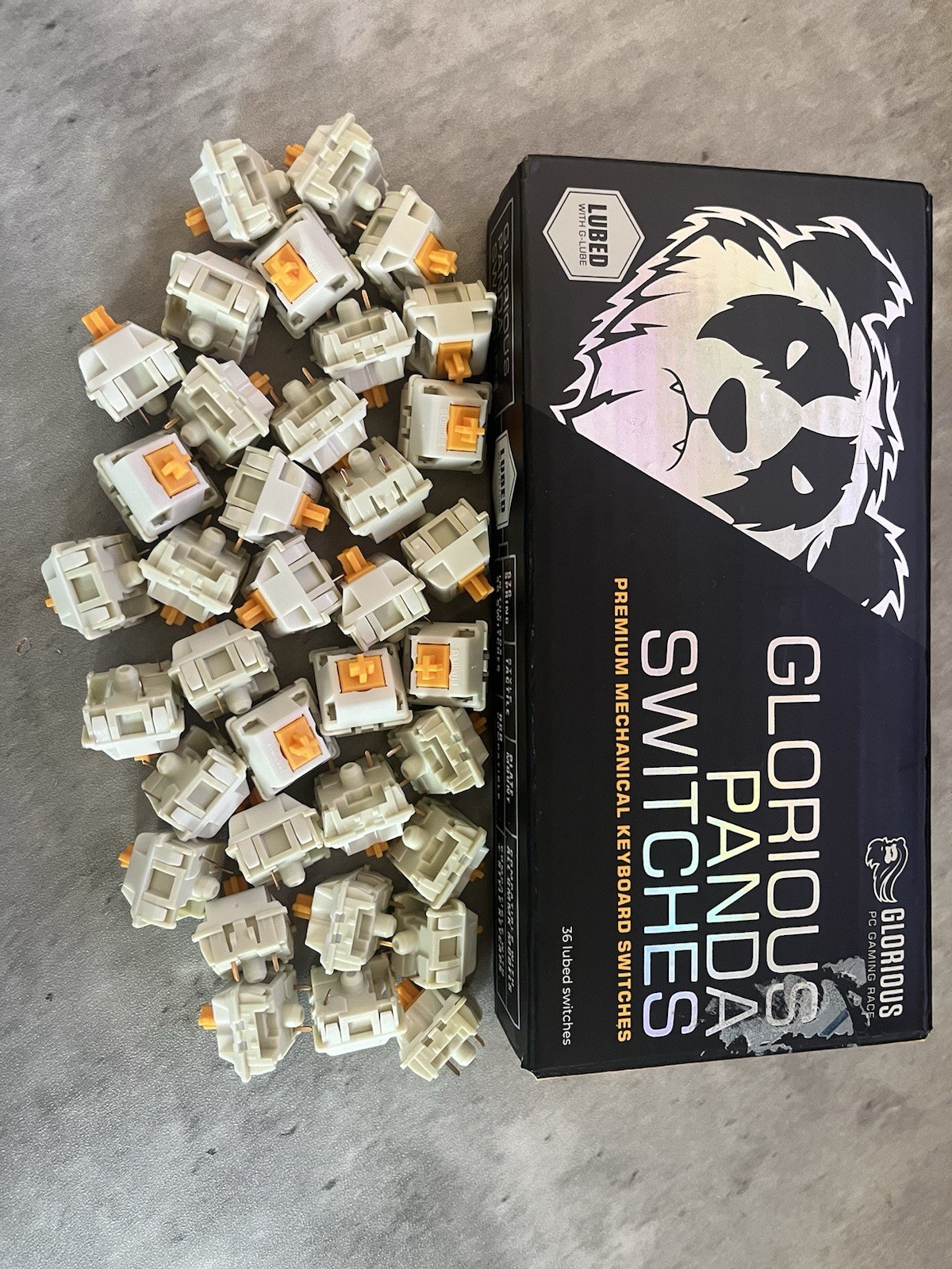 Glorious Panda Keyboard Switches Tactile Lubed,  Single Switch