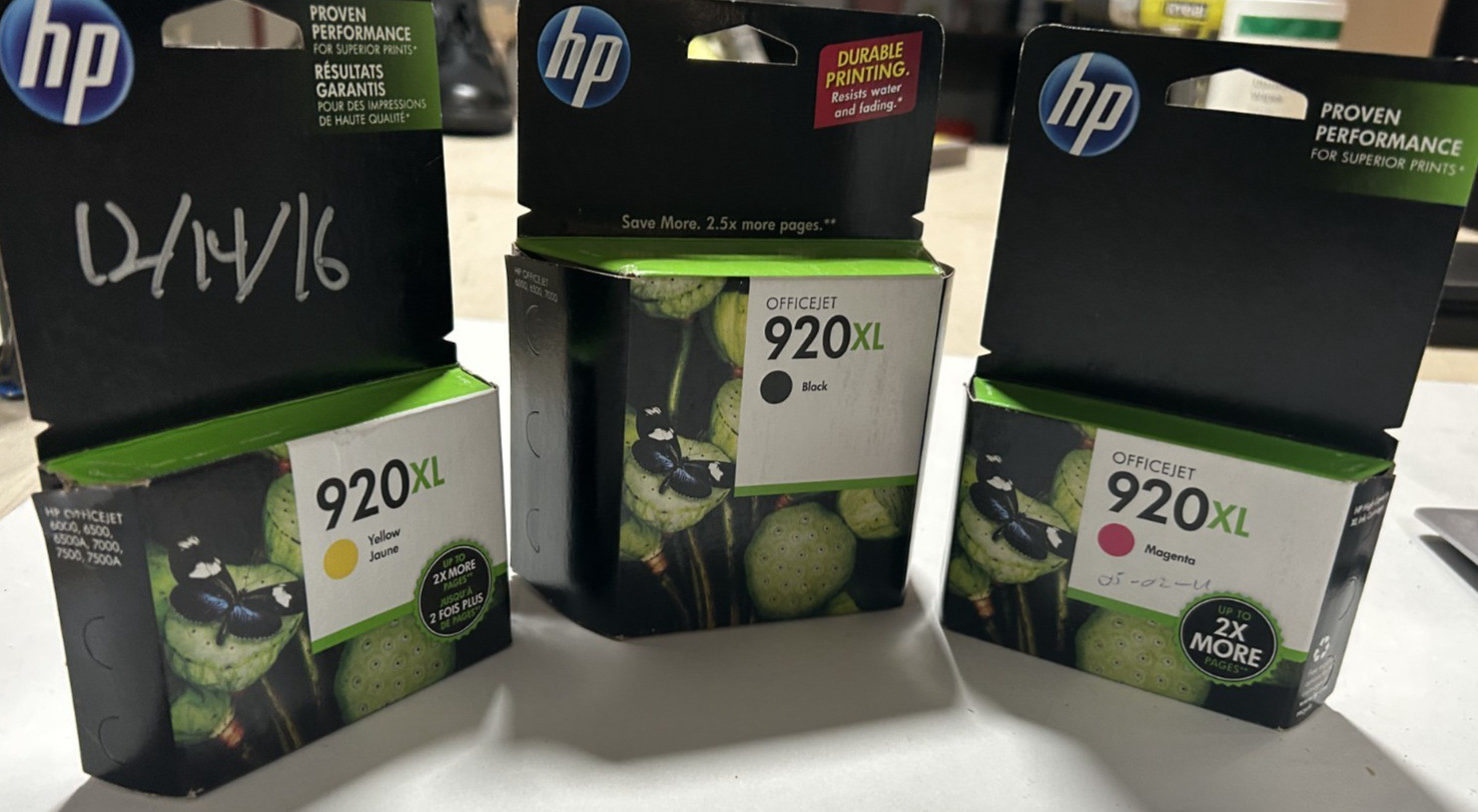 GENUINE HP 920XL (3) Ink Cartridges For Officejet 7000/7500 Black Yellow Magenta