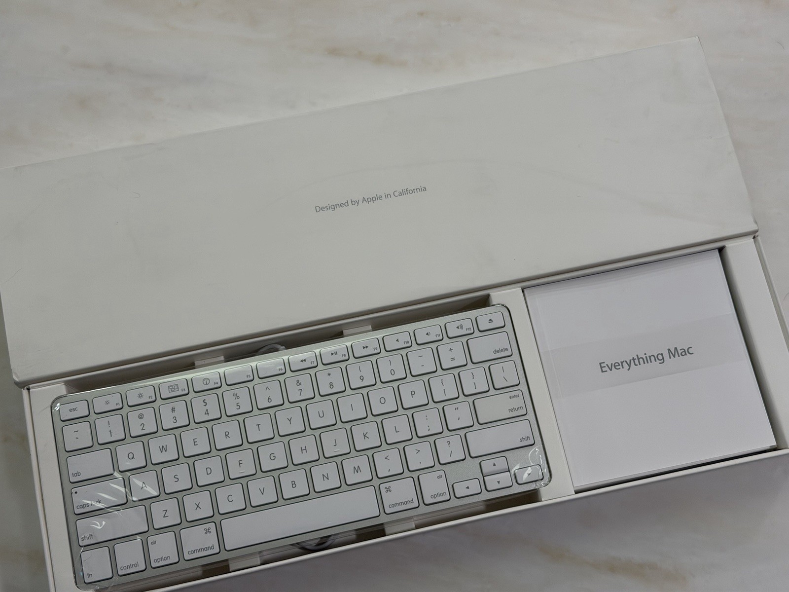 GENUINE Apple A1242 Mini Aluminum Wired USB Keyboard