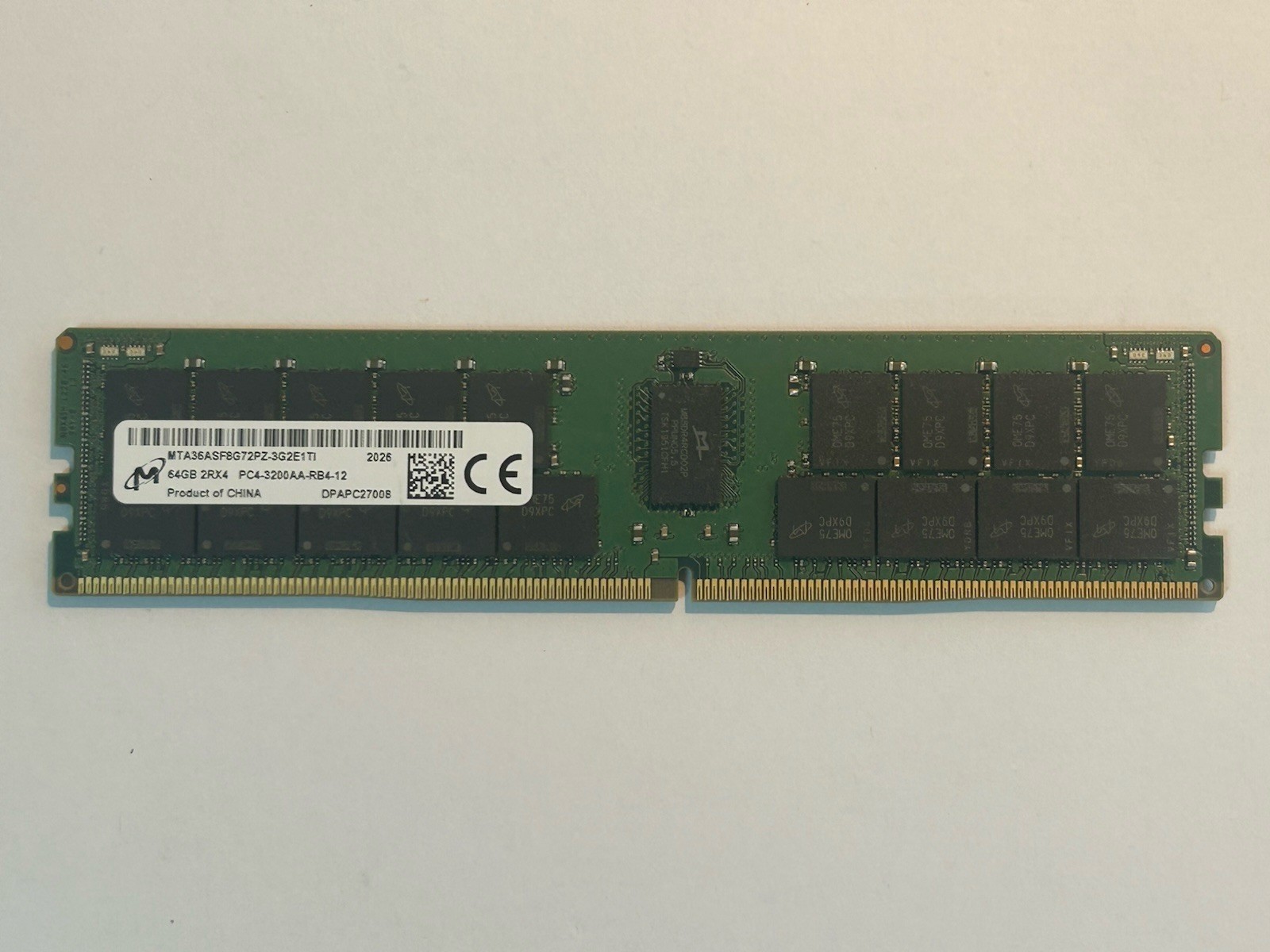 Micron MTA36ASF8G72PZ-3G2E1 64GB 2Rx4 PC4-3200AA DDR4 ECC RDIMM For Parts