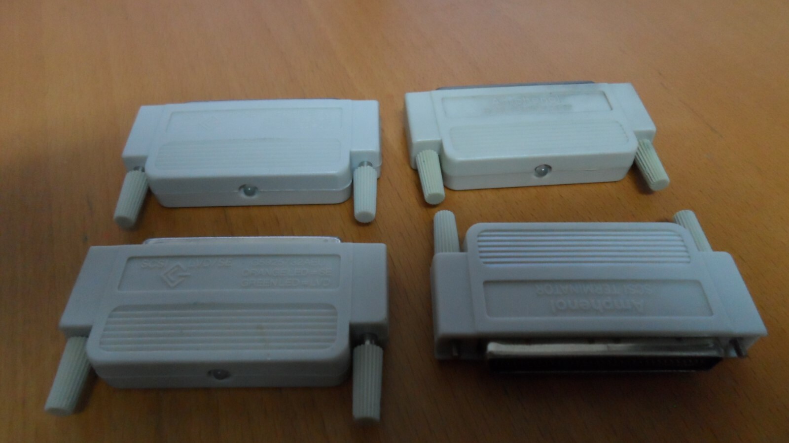 Amphenol AMP  G5925732AEU 68P SCSI LVD Ultra 320 160 U320 Multi Mode Terminator 
