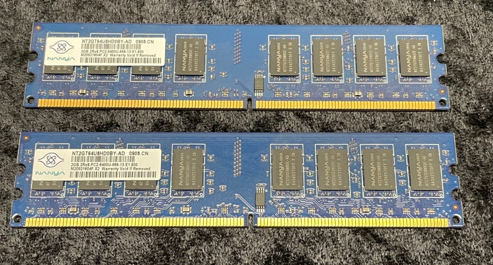 (2) NANYA - 2GB DDR2 2Rx8 PC2-6400U 240pin DIMM DESKTOP Memory RAM - 4 GB Total