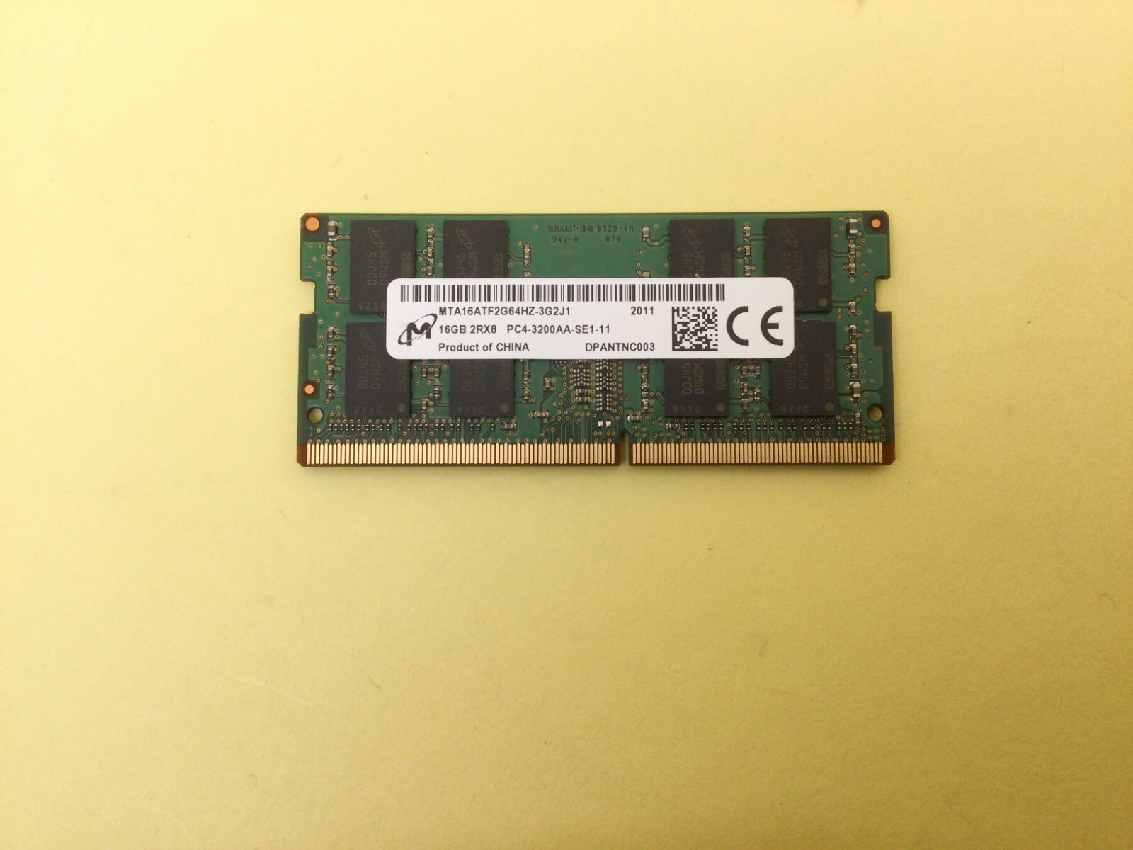 Micron 16GB 2Rx8 PC4-3200AA DDR4 SODIMM Laptop Memory MTA16ATF2G64HZ-3G2J1