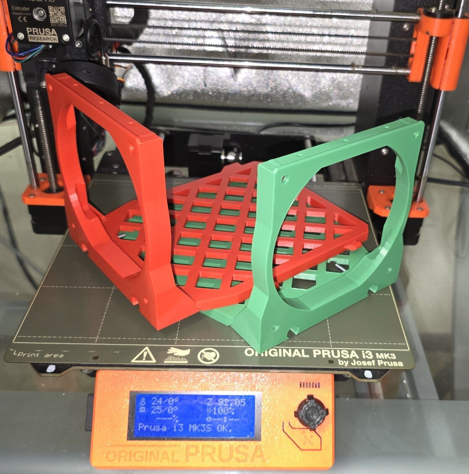 3D Printed GPU Mining Stand for Graphics Cards and 120MM Fan Interlocking