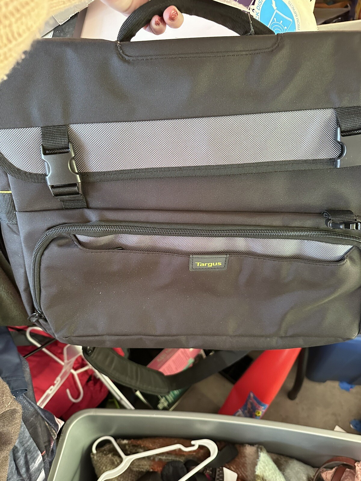 New Black Targus 38-43.9cm/ 15-17.3" Laptop Bags TCG270
