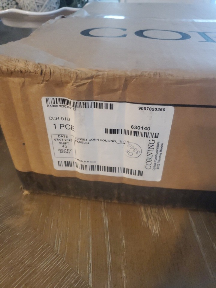 CORNING CCH-01U Closet Connector Housing - 1U - Rack Mount New Open Box 