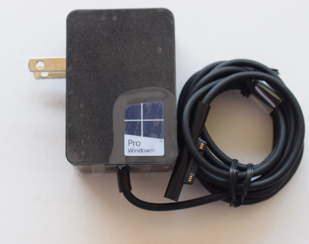 Original 15V 1.6A 24W 1735 Microsoft Surface Pro 4 5 6 Go Power Adapter Charger