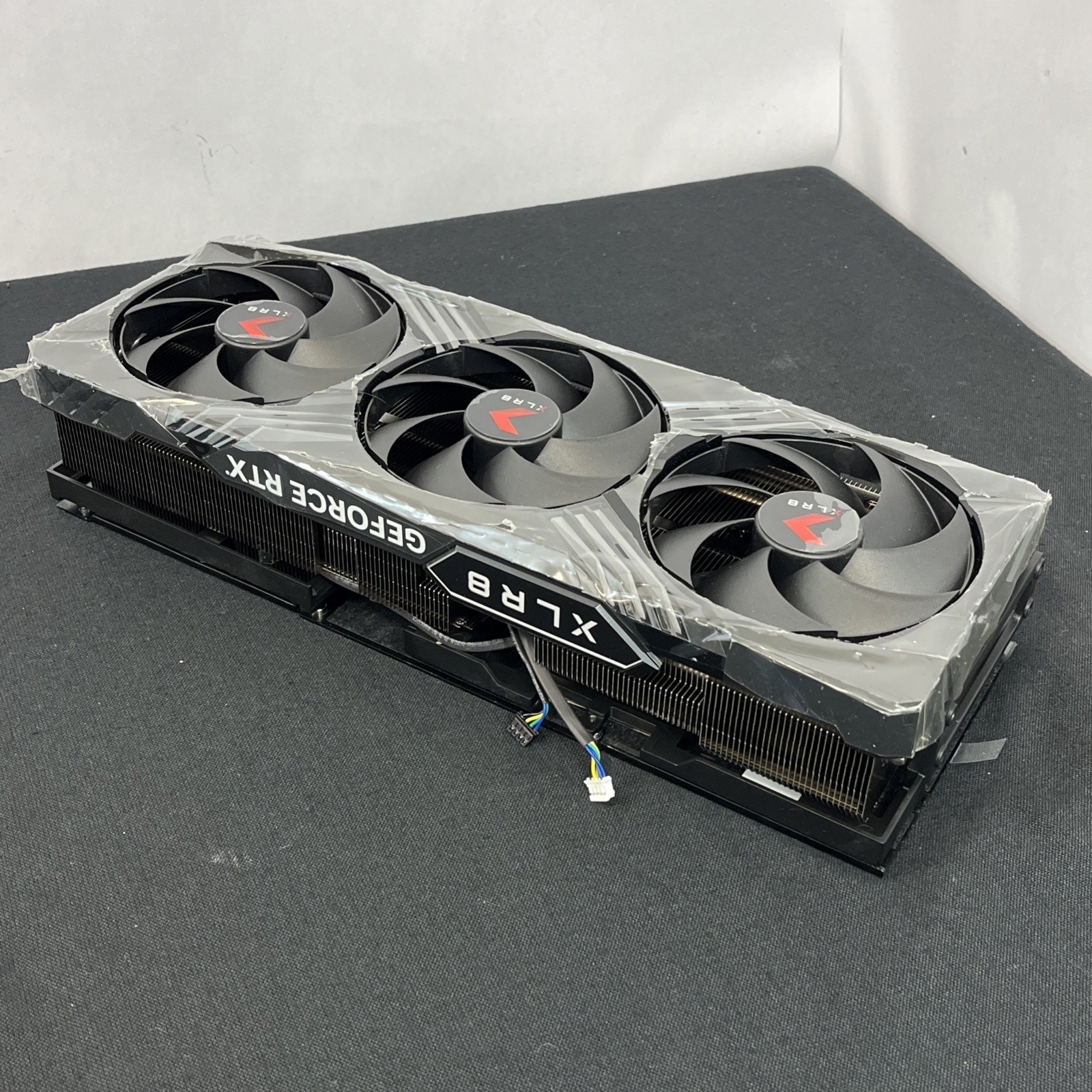 PNY XLR8 RTX 4090 VERTO EPIC-X GPU Triple Fan Heatsink/Fans (without PCB board)