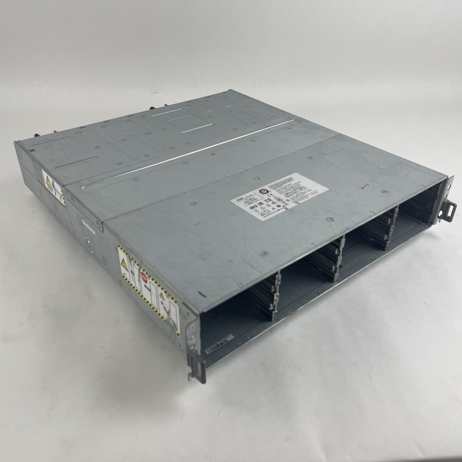 EMC BPE12 12-LFF 2U Unified Hybrid Array 2* 875W No Controller Just PSU