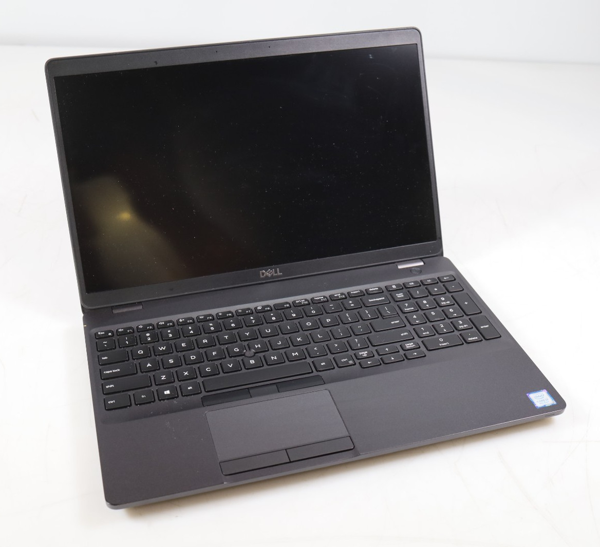 Dell Precision 3541 15.6" i7-9850H 16GB DDR4 256GB SSD Quadro P620 No OS