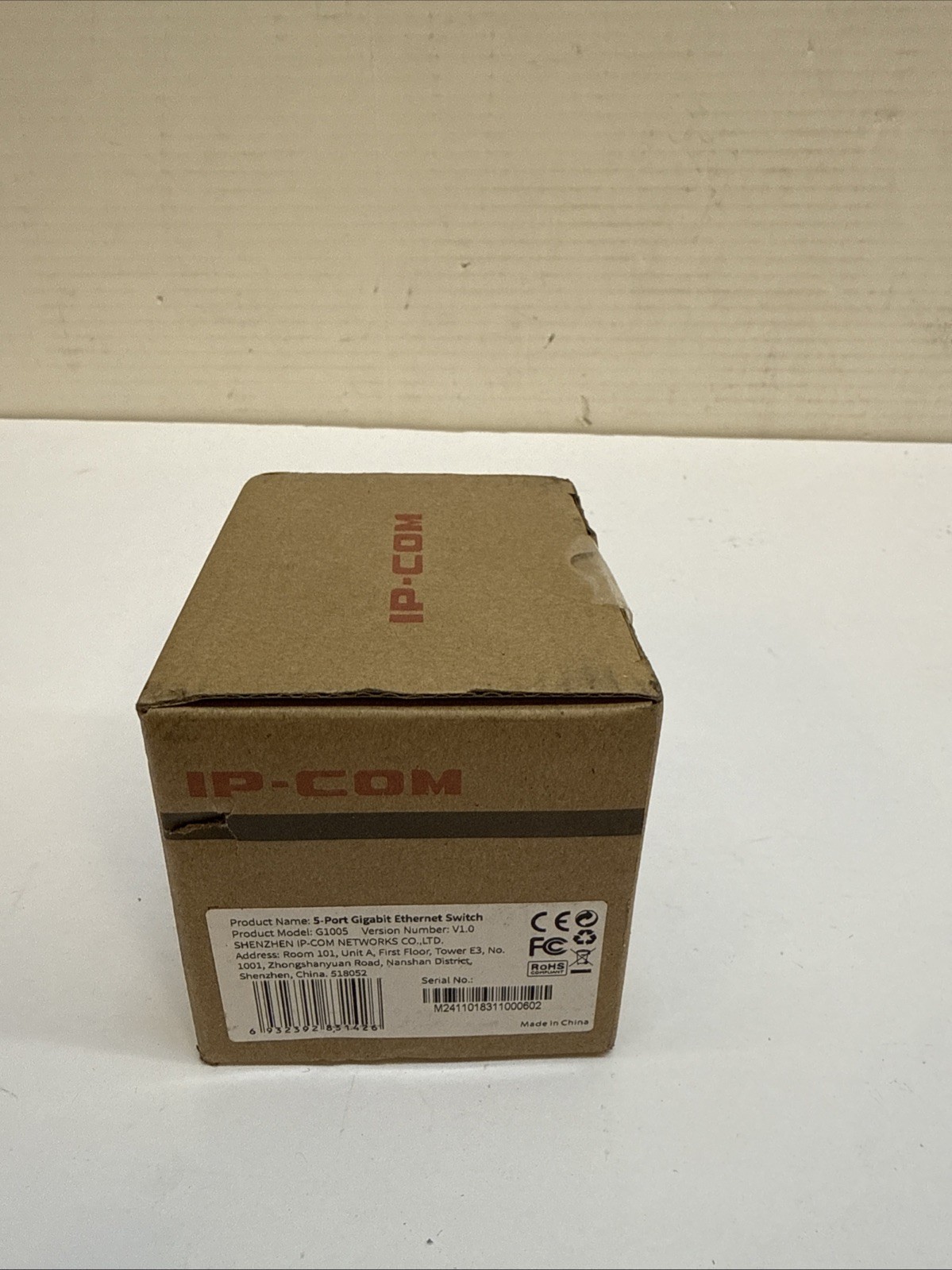 IP-COM G1005 5-Port Gigabit Desktop Switch