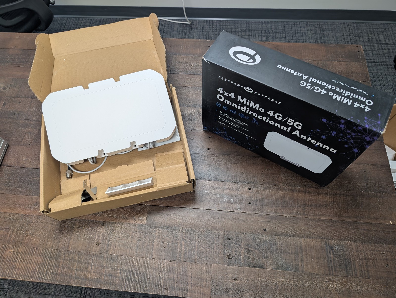 Panorama Antennas 4x4 MiMo 4G/5G WMM4G-6-60