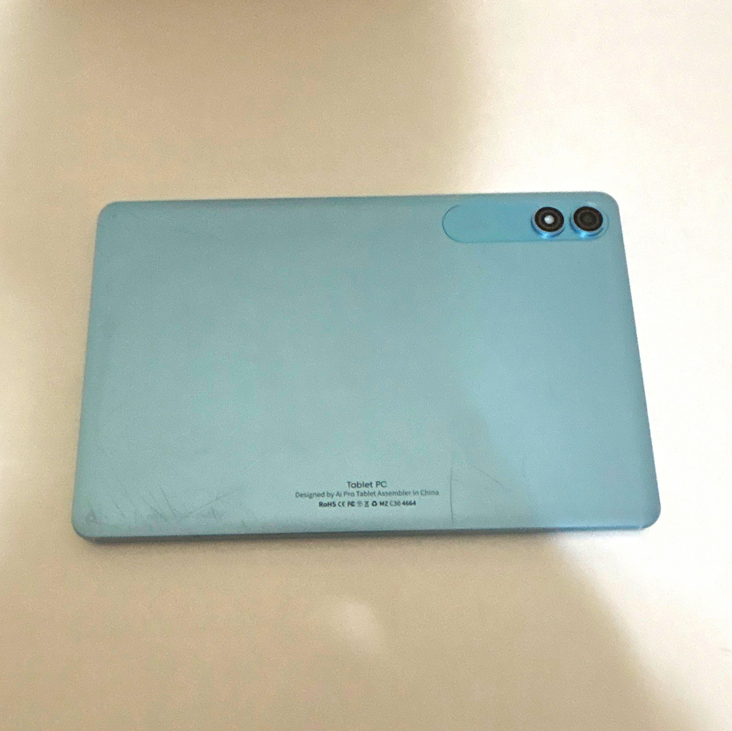 Blue Tablet PC Tablet 14.1 in Screen, Wi‑Fi Internet Connectivity, 32 GB Storage
