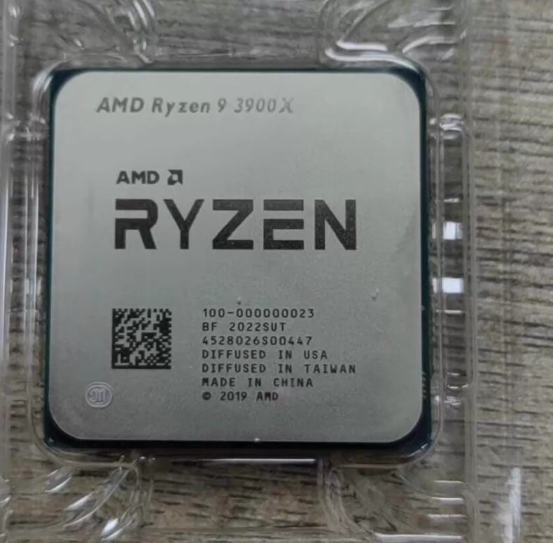 AMD Ryzen 9 3900X 12-Core 3.8GHz/4.6GHz 64MB L3 105W AM4 High-End Desktop CPU