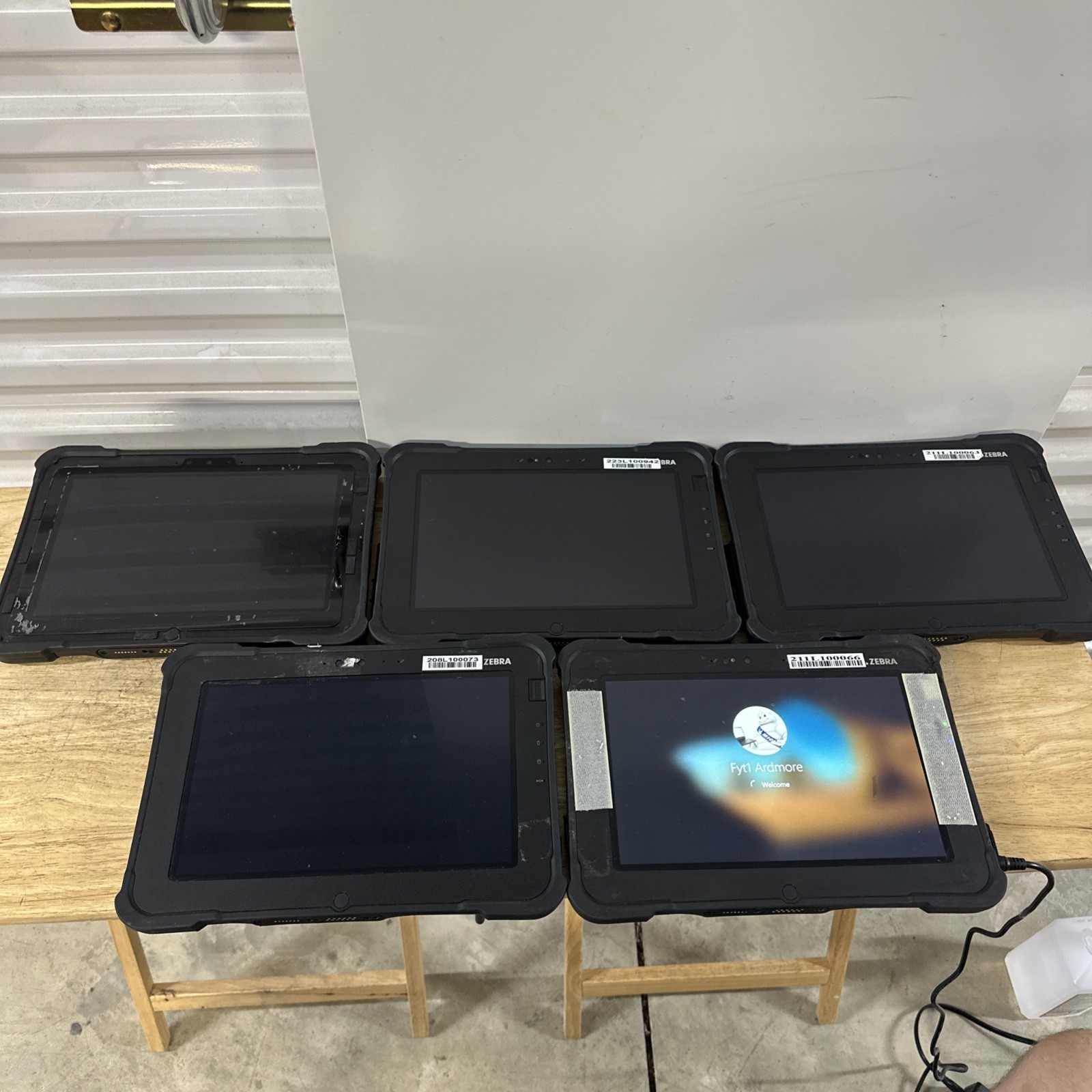 XPlore Bobcat Rugged Tablet Windows Pro: Lot Of 5 (Model iX101L1)
