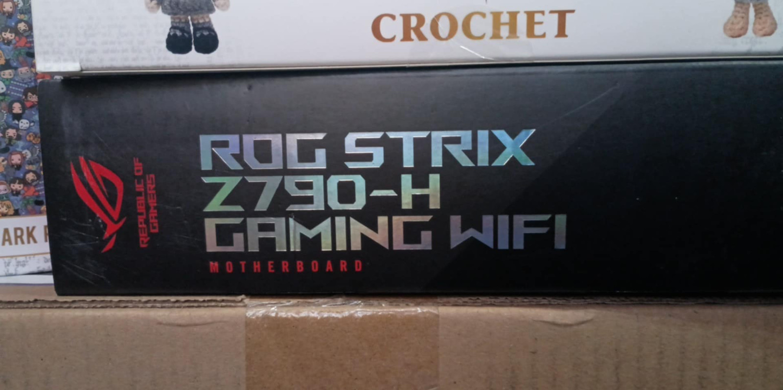 ASUS ROG STRIX 2790 H motherboard brand new never opened