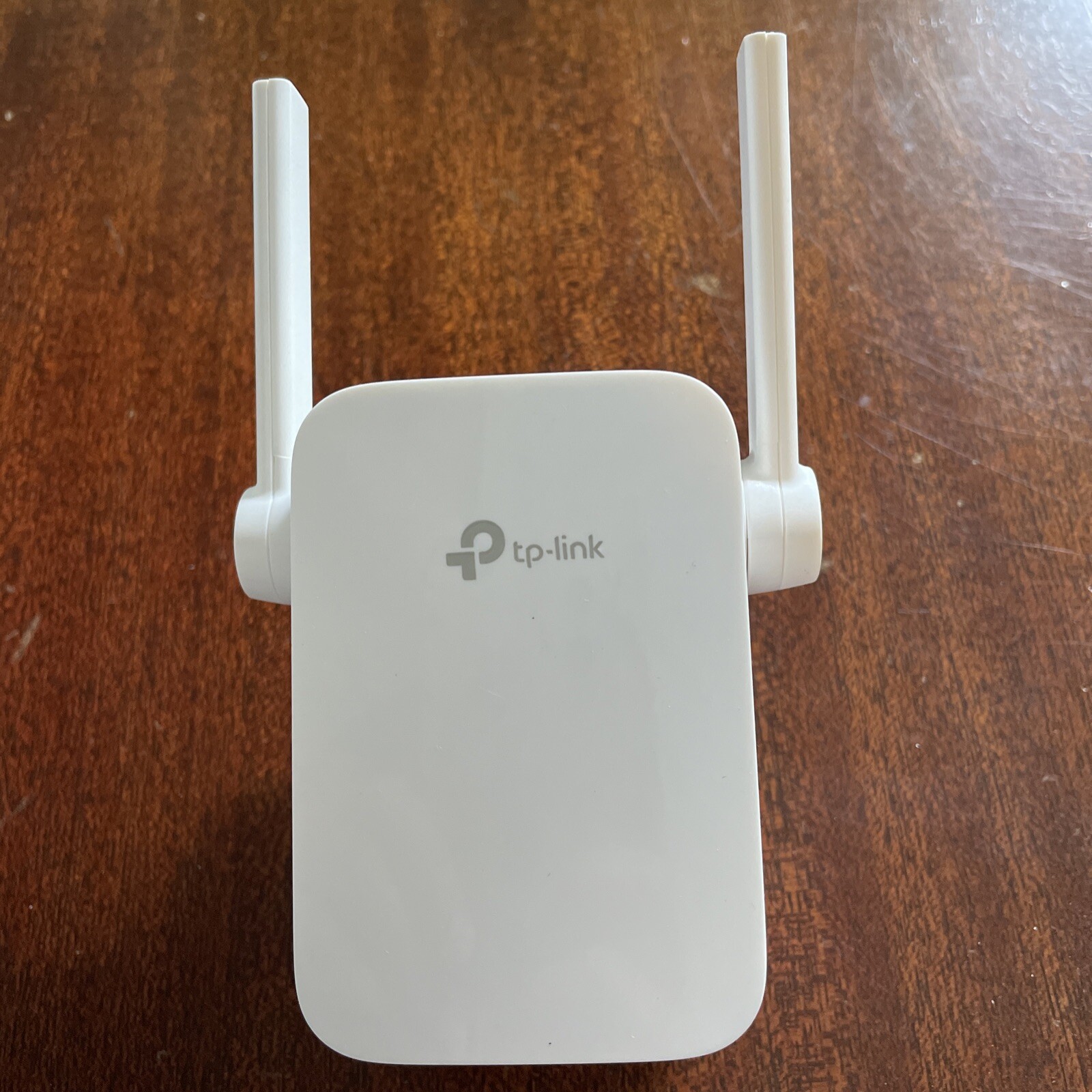 TP-Link RE105 (TL-WA855RE) N300 300Mbps Wi-Fi Range Extender, Repeater, Booster
