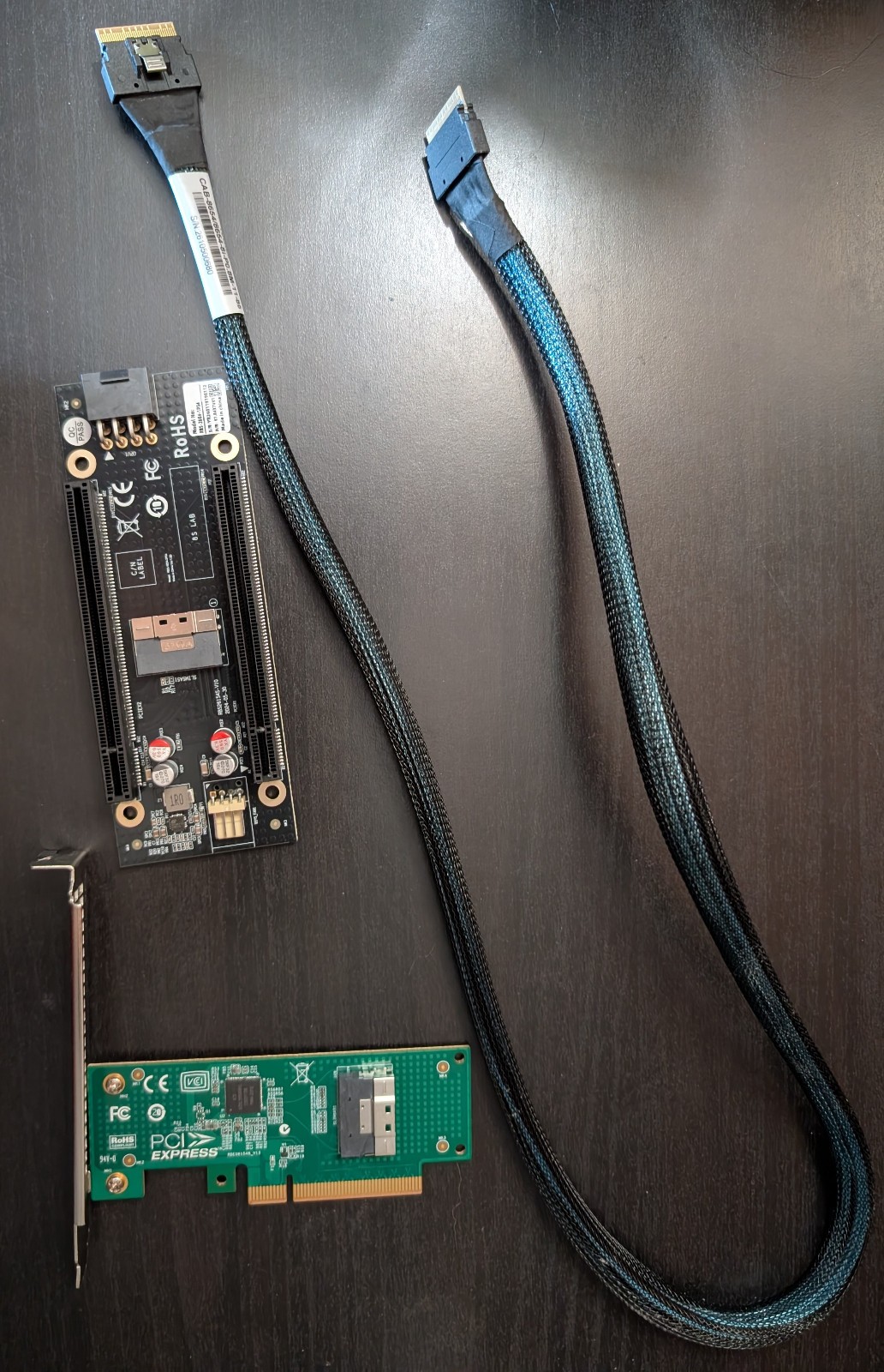 PCIe4.0 to SFF-8654 8i Adapter + PCIe 4.0 x8 to SFF-8654 8i Adapter + Cable