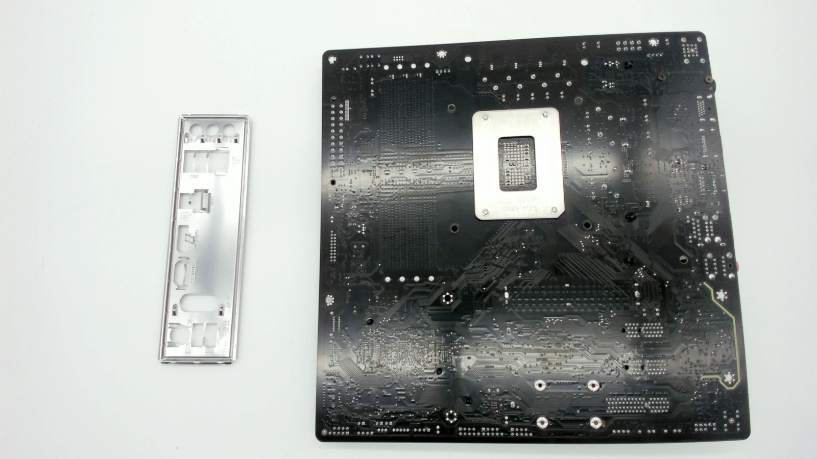 Gigabyte B760M C V3 Intel 1700 DDR5 Micro-ATX Motherboard B760MCV3
