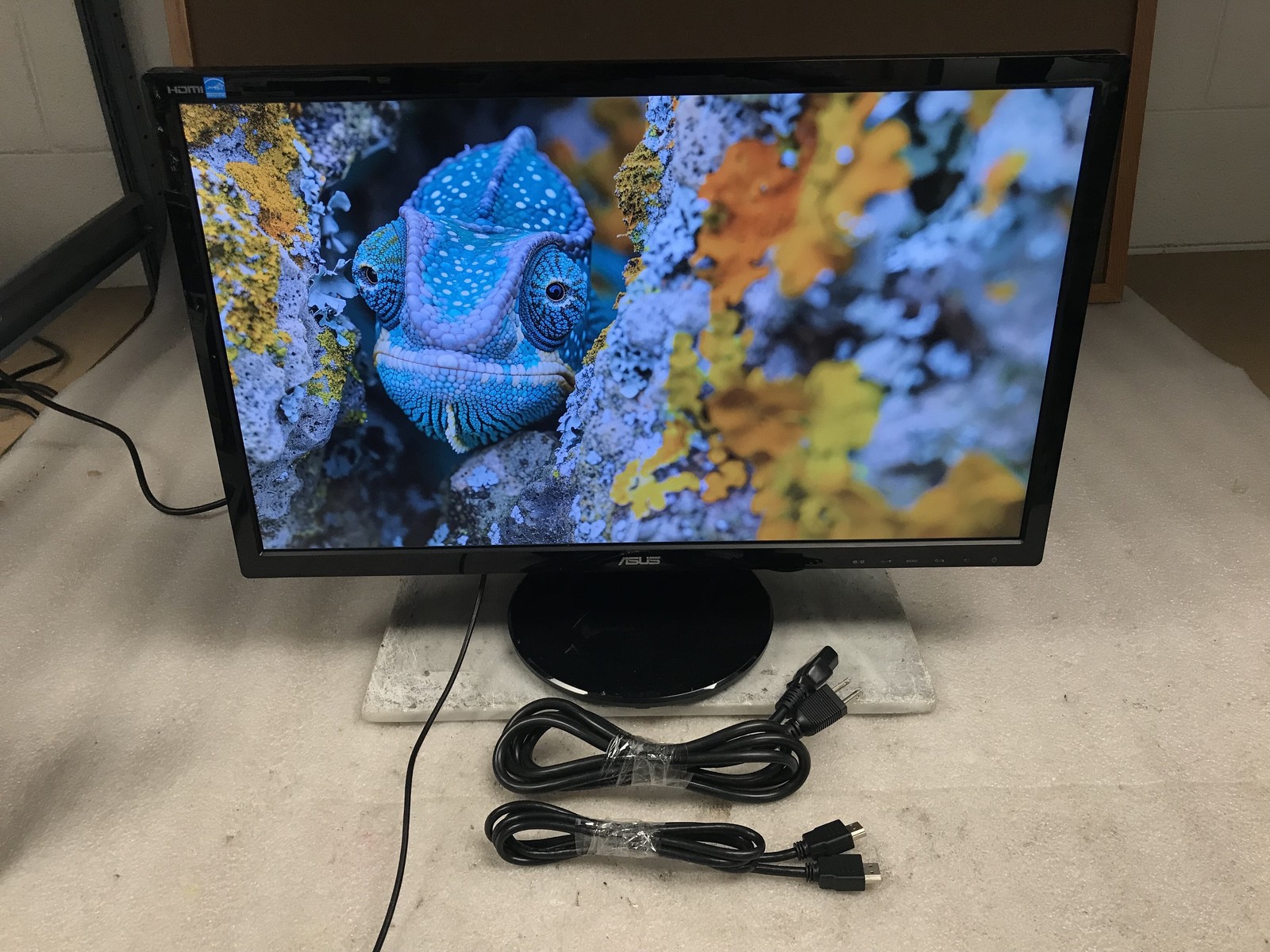 Asus VE248 24" 2ms 60Hz LCD Computer Monitor - Pwr HDMI Cable Inc