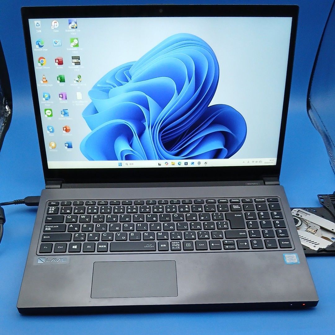 NEC LAVIE Note NEXT NX750 L  Core i7-8550U 8GB SSD480GB Win11 Home