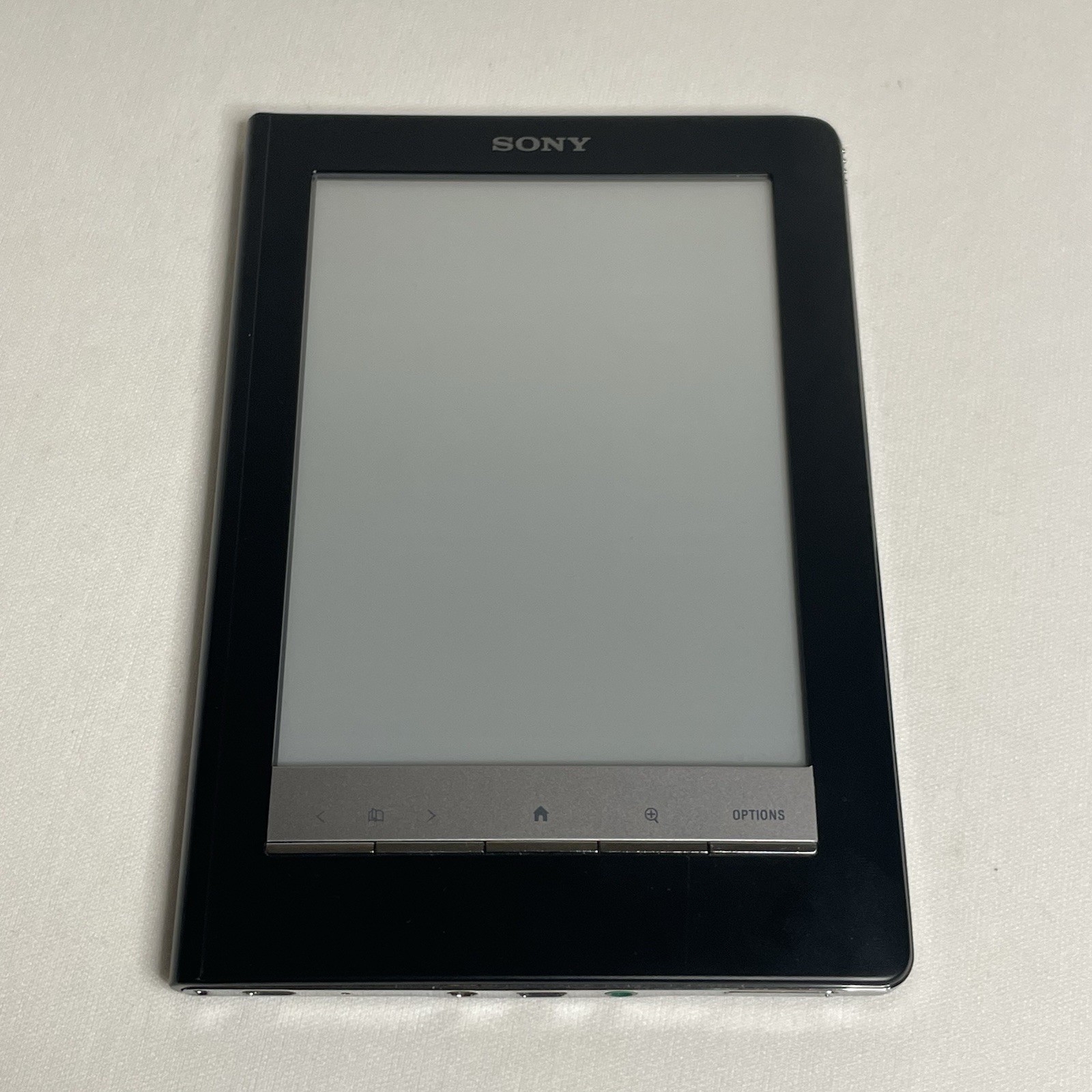 Sony Reader Touch Edition (PRS-600) digital e-book BRAND NEW BATTERY INSTALLED