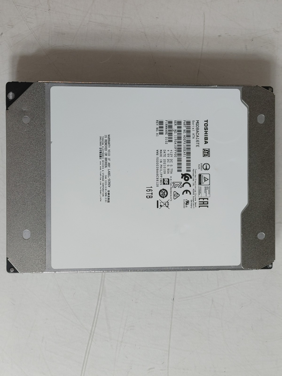 Toshiba MG08ACA16TE 16 TB SATA III 3.5 in Drive