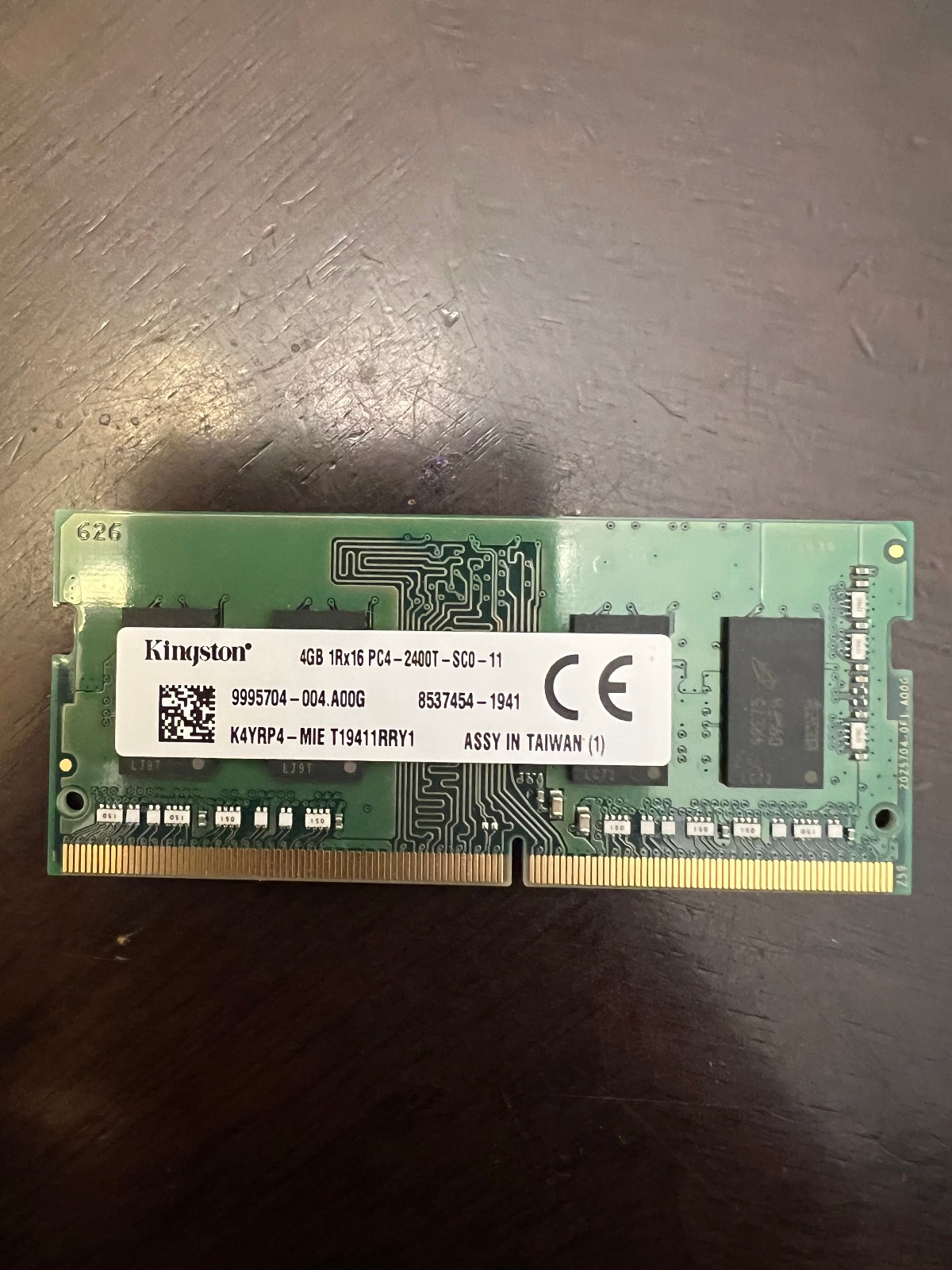 KINGSTON 4Gb DDR4 RAM MEMORY SODIMM 1Rx16 PC4-2400T K4YRP4-MIE