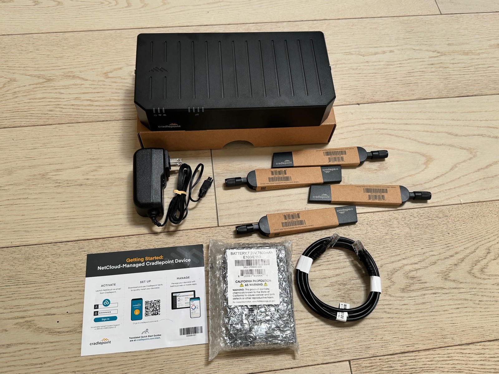 Ericsson CradlePoint X10-5GC-XTM Router w/ Battery E100 for T-Mobile Network SIM
