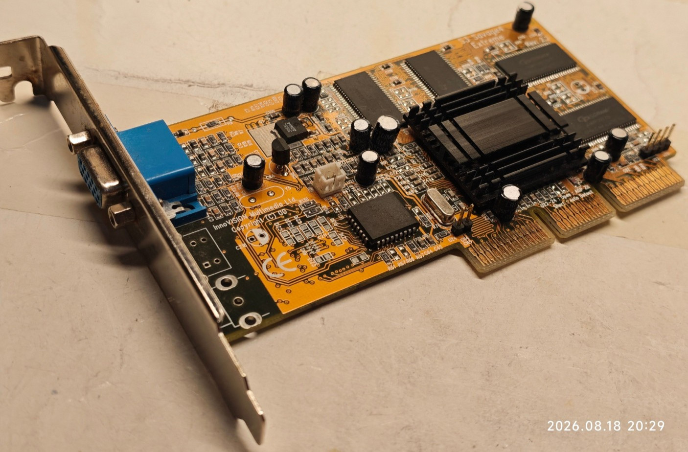 AGP 3D CARD Innovision S3 Savage4 Extreme (S3 86C396) 16 MB SDRAM