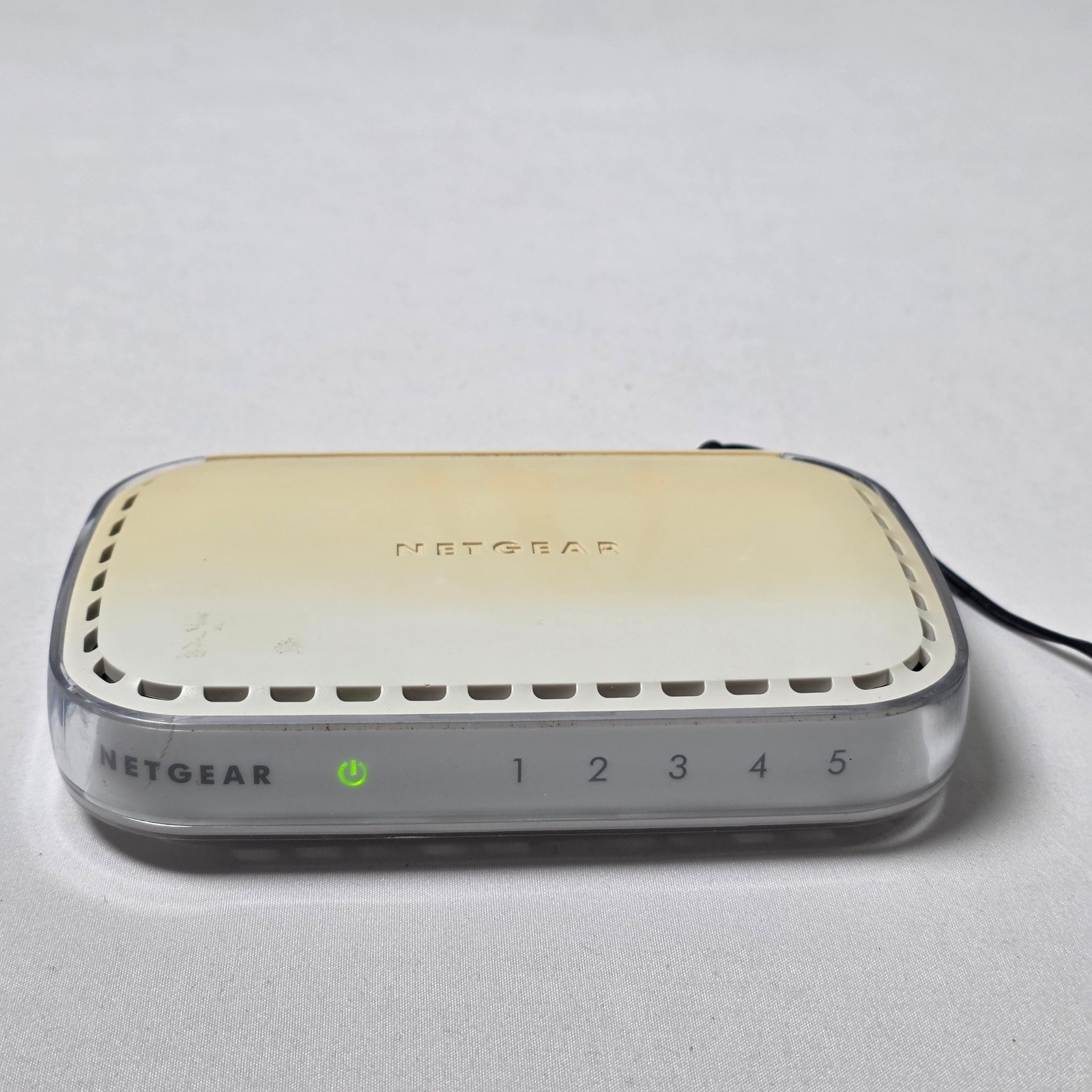 Netgear FS605 v3 5 Port Fast Ethernet Switch 10/100 Mbps Tested