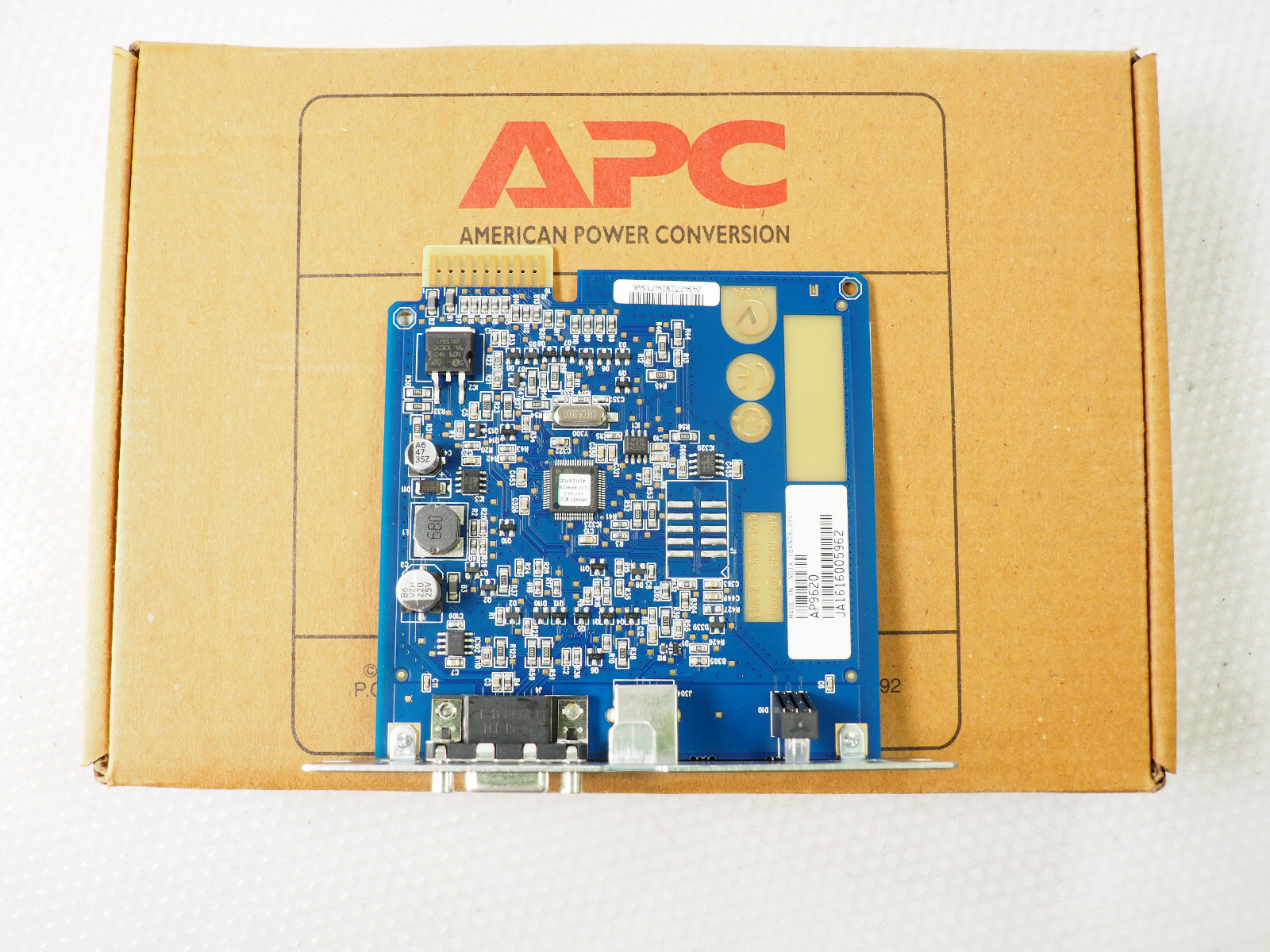 APC AP9620 Smart Slot Legacy Communication Card 1 Year Warranty