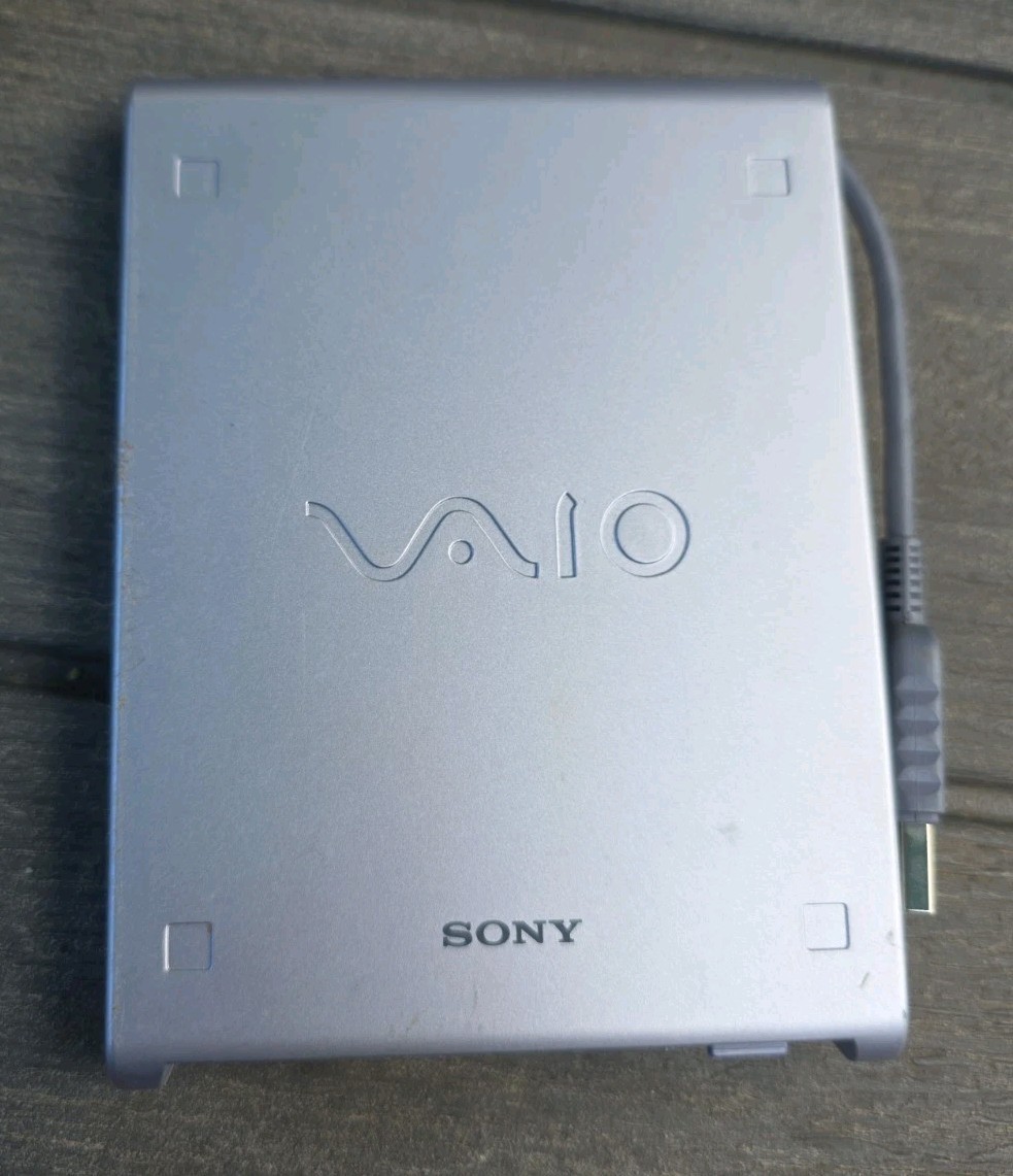 VTG Sony VAIO PCGA-UFD5 USB-Powered 3.5in Floppy Disk Drive Silver