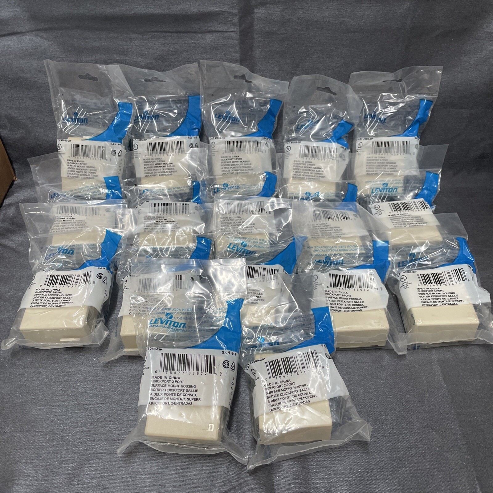 (NEW LOT OF 17) LEVITON CAT 5 41089-2IP QUICK PORT 2 PORT SURFACE MOUNT HOUSING