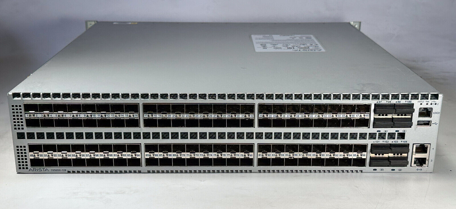 Arista DCS-7050SX-128-R 96-Port SFP+ 8x QSFP+ Switch