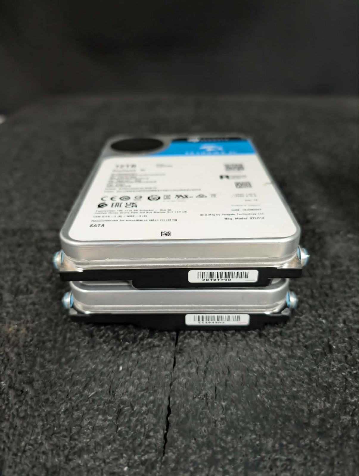 Lot 2 Seagate 3TU101-300 ST12000VE003 12TB 7.2K RPM 512MB 6Gb/s SATA 3.5" HDD